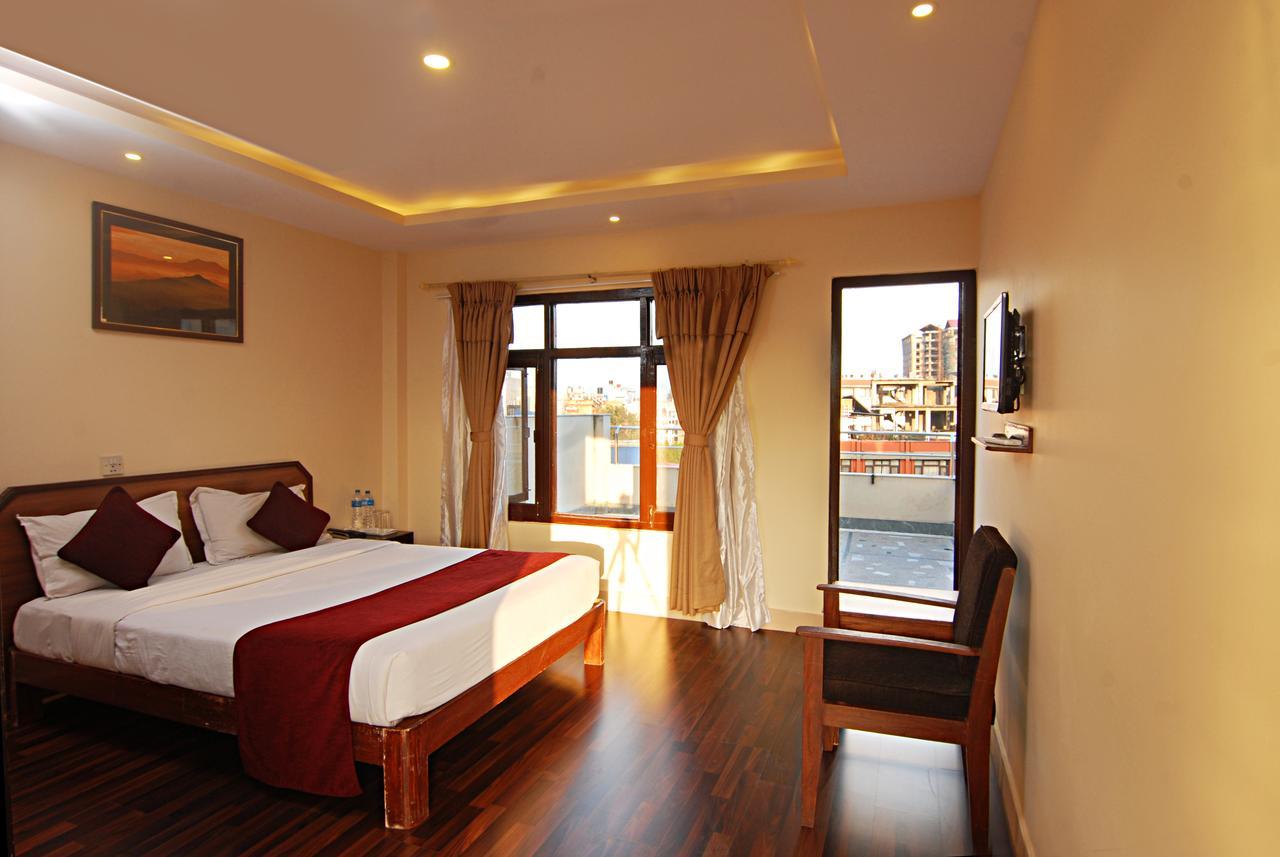 Thamel Grand Hotel Katmandú Exterior foto